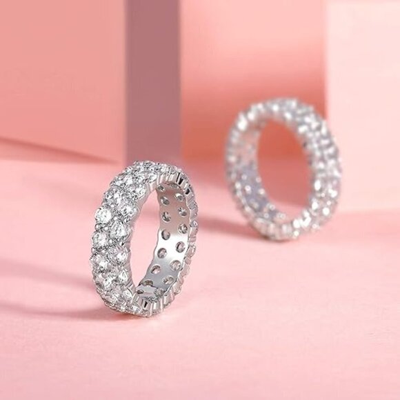 18K White Gold Round Cut Band Ring Diamond CZ Stacked Layered - Picture 1 of 3